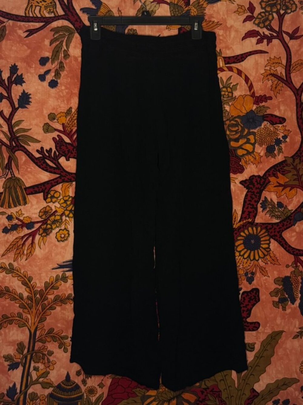 Black Flowy No Boundaries Pants - Picture 2 of 4